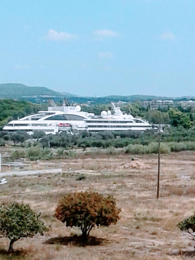 Studio Poseidonia Apartment 75Sqm Corinth Canal Bagian luar foto