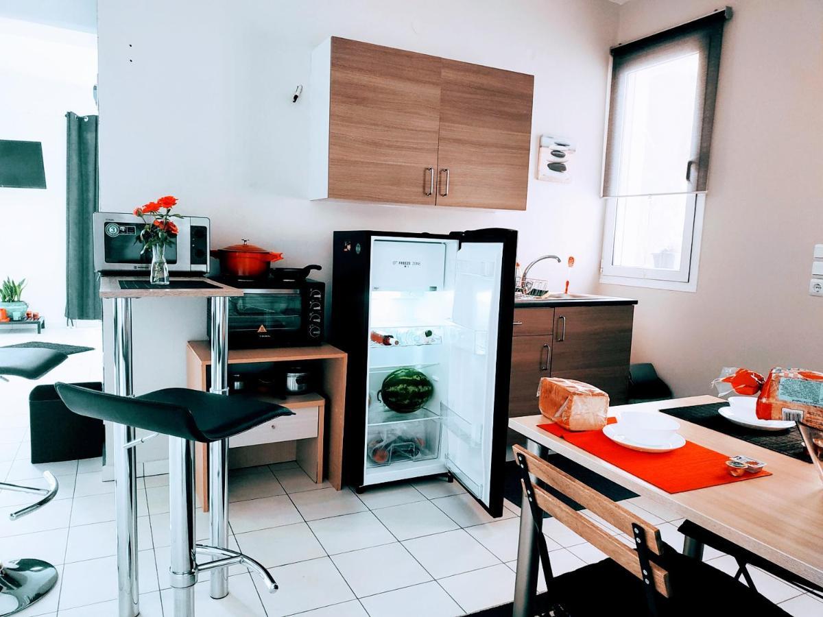 Studio Poseidonia Apartment 75Sqm Corinth Canal Bagian luar foto