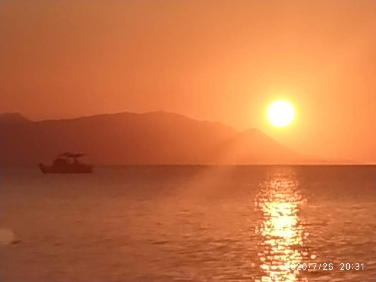 Studio Poseidonia Apartment 75Sqm Corinth Canal Bagian luar foto